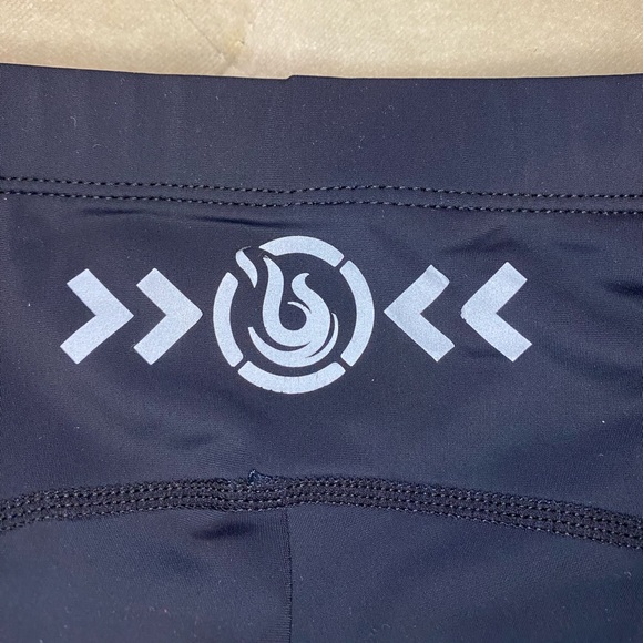 Beroy | Womens Bike Shorts with 3D Gel Padded, Cycling, Size M, VGUC - Picture 4 of 7